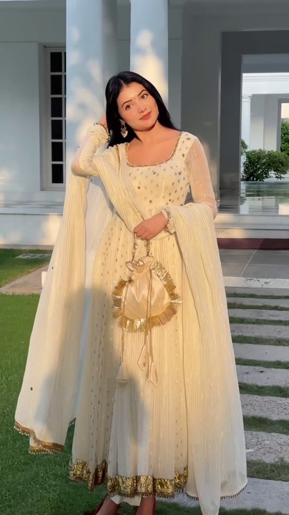 CHANDANI SUIT SET